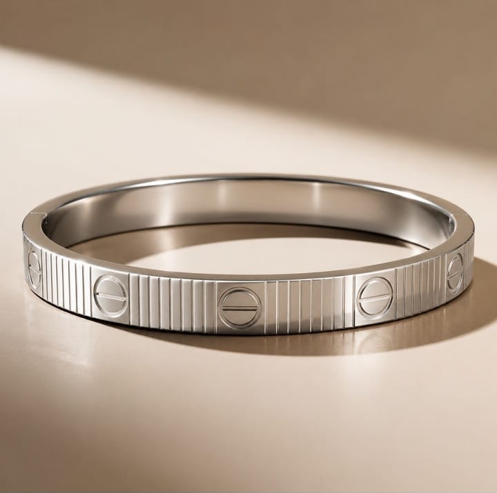 Silver Love Screw Bangle - HAFSAY Korean bracelets