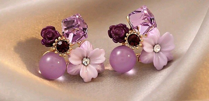 Purple Floral Crystal Studs - HAFSAY Korean earrings