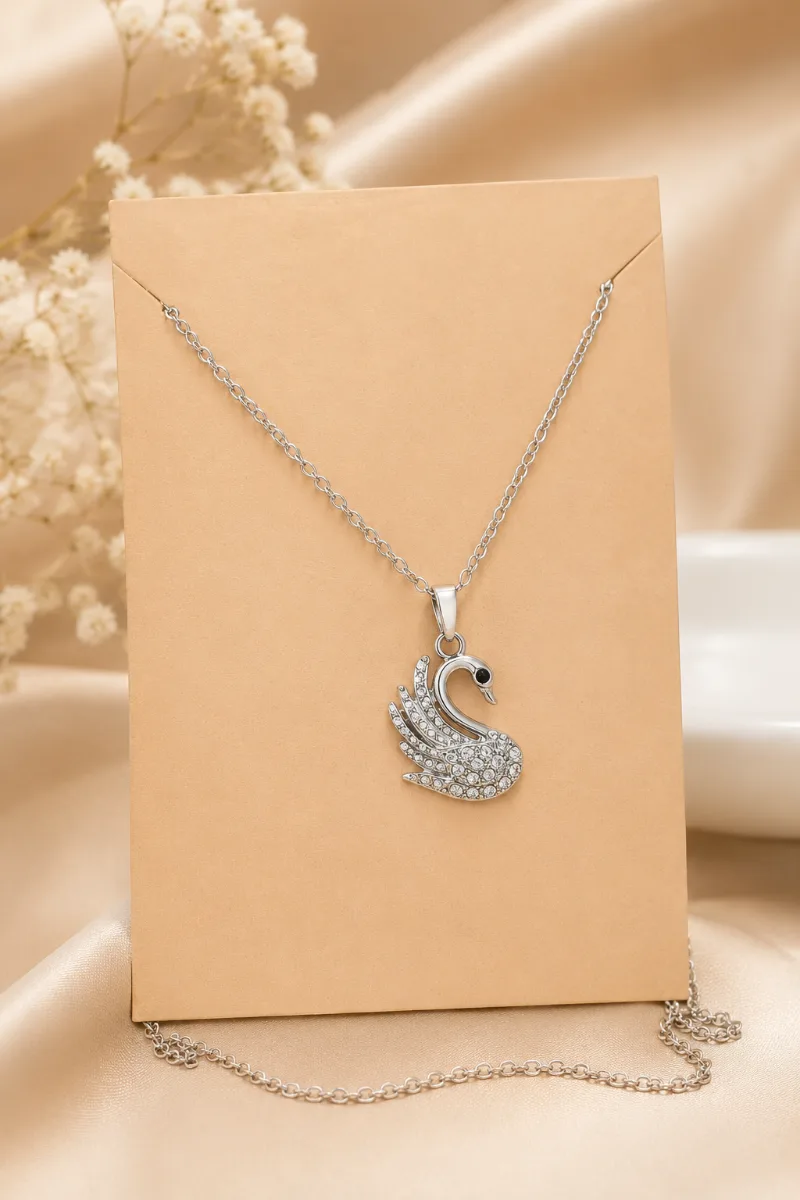 Swan Necklace - HAFSAY Korean necklaces
