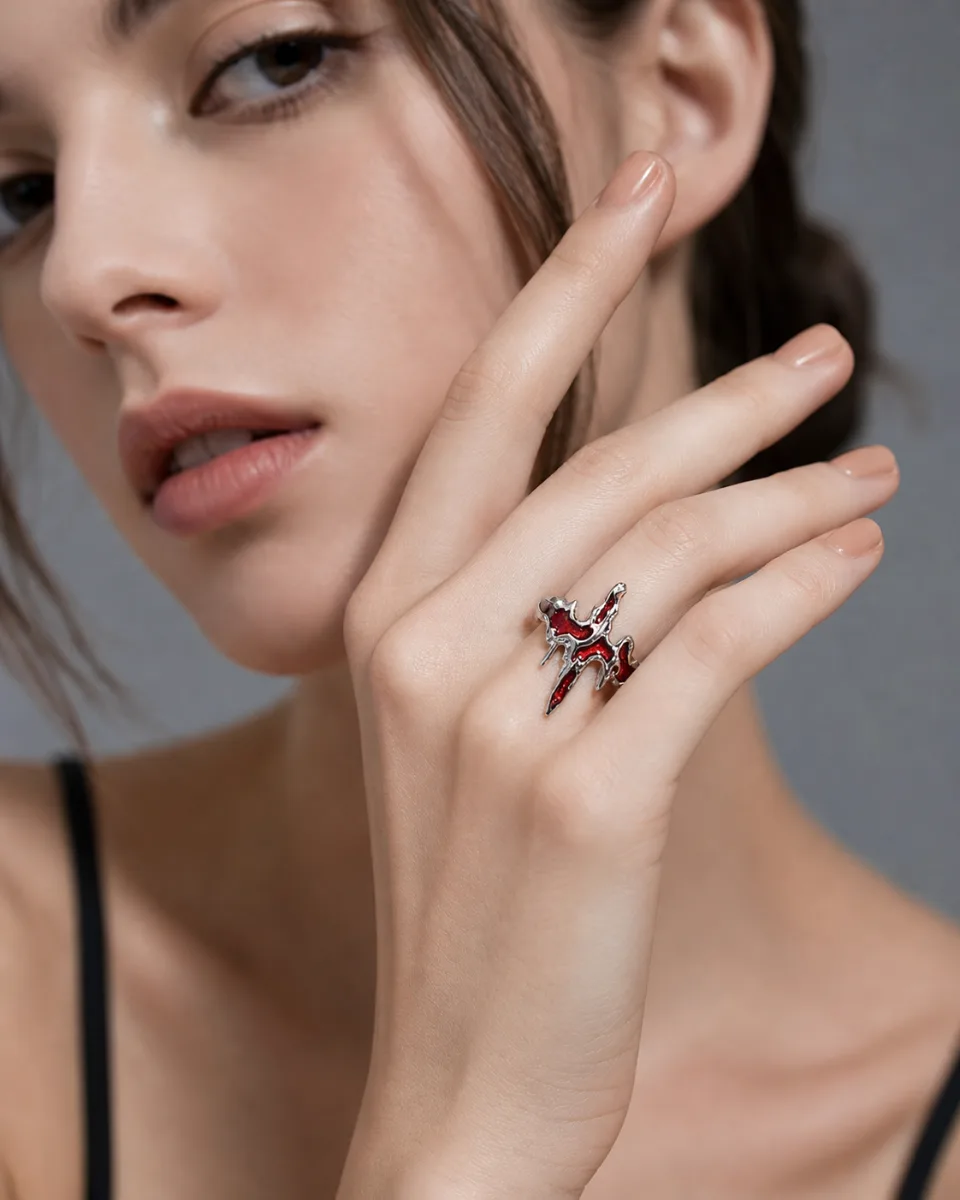 Red Dagger Star Ring - Korean rings by HAFSAY