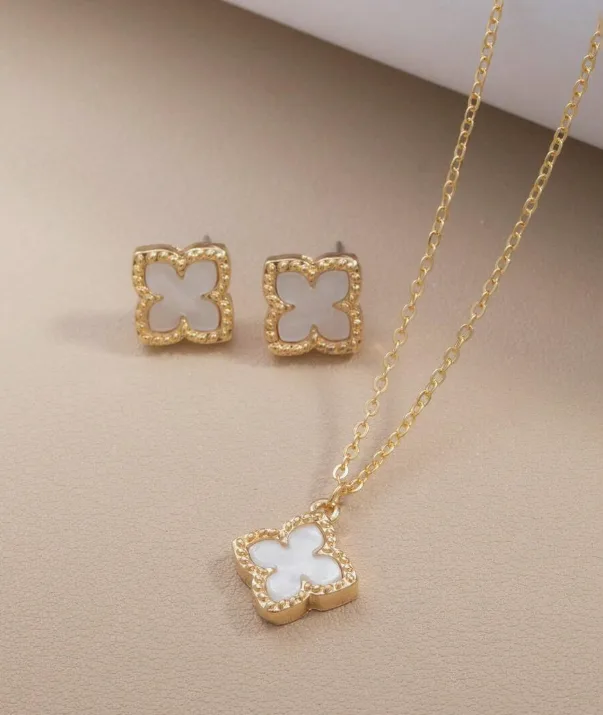Jewellery Gift Ideas for Her Under Rs. 1,500 in Pakistan